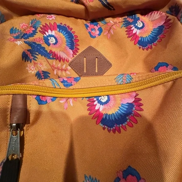 Jansport Trans Backpack - Orange with Floral Pattern. Cottage-core - Picture 4 of 7